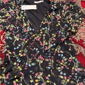 Francesca's Collections Black Floral Blouse